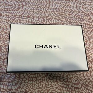 CHANEL Classic White Box